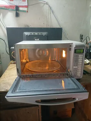 Panasonic NN-C784MF (28-Litre Convection Microwave Oven)