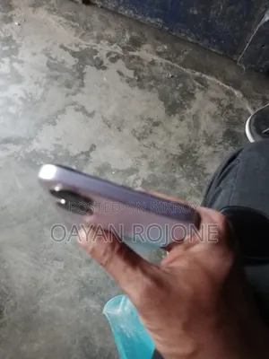 Oppo A78 5G 256 GB Purple
