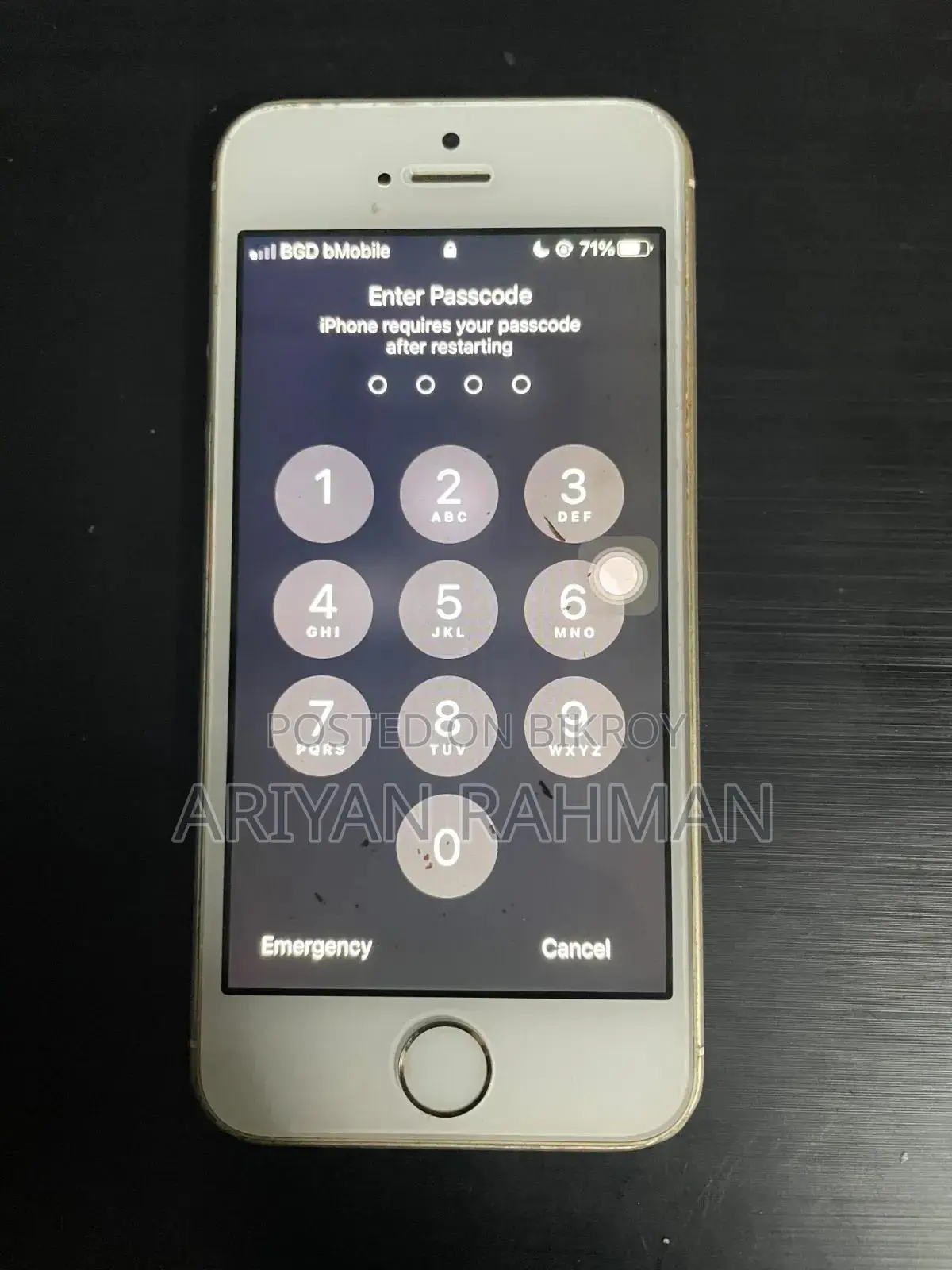 Apple iPhone SE 32 GB Gold