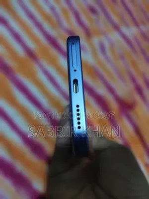 ইএল ব্লু