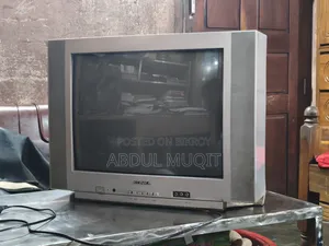 Spotless and Like-New Konka 21" Box TV | Retro Gaming & Classic