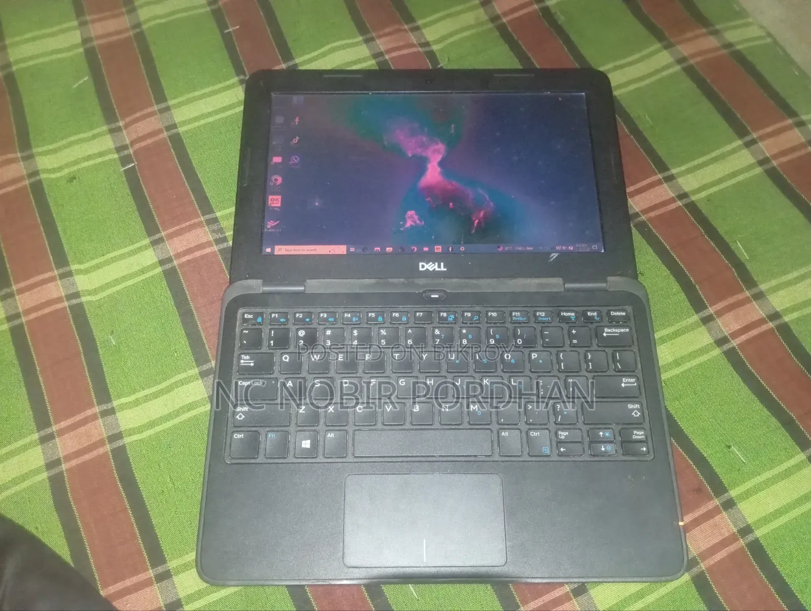 Laptop Dell Latitude 3190 4GB Intel Celeron SSHD+SSD 128GB