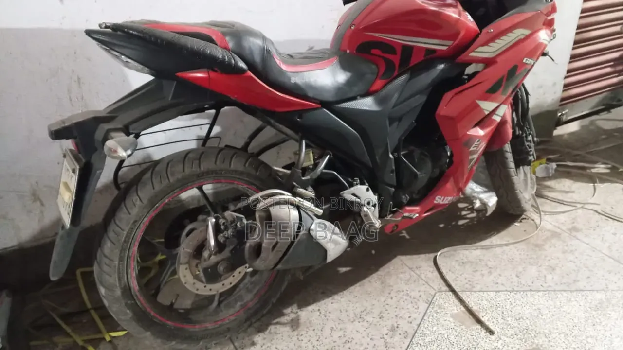 Suzuki Gixxer SF 2018 Red
