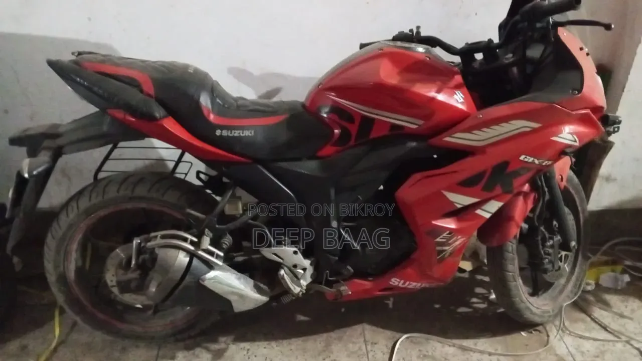 Suzuki Gixxer SF 2018 Red
