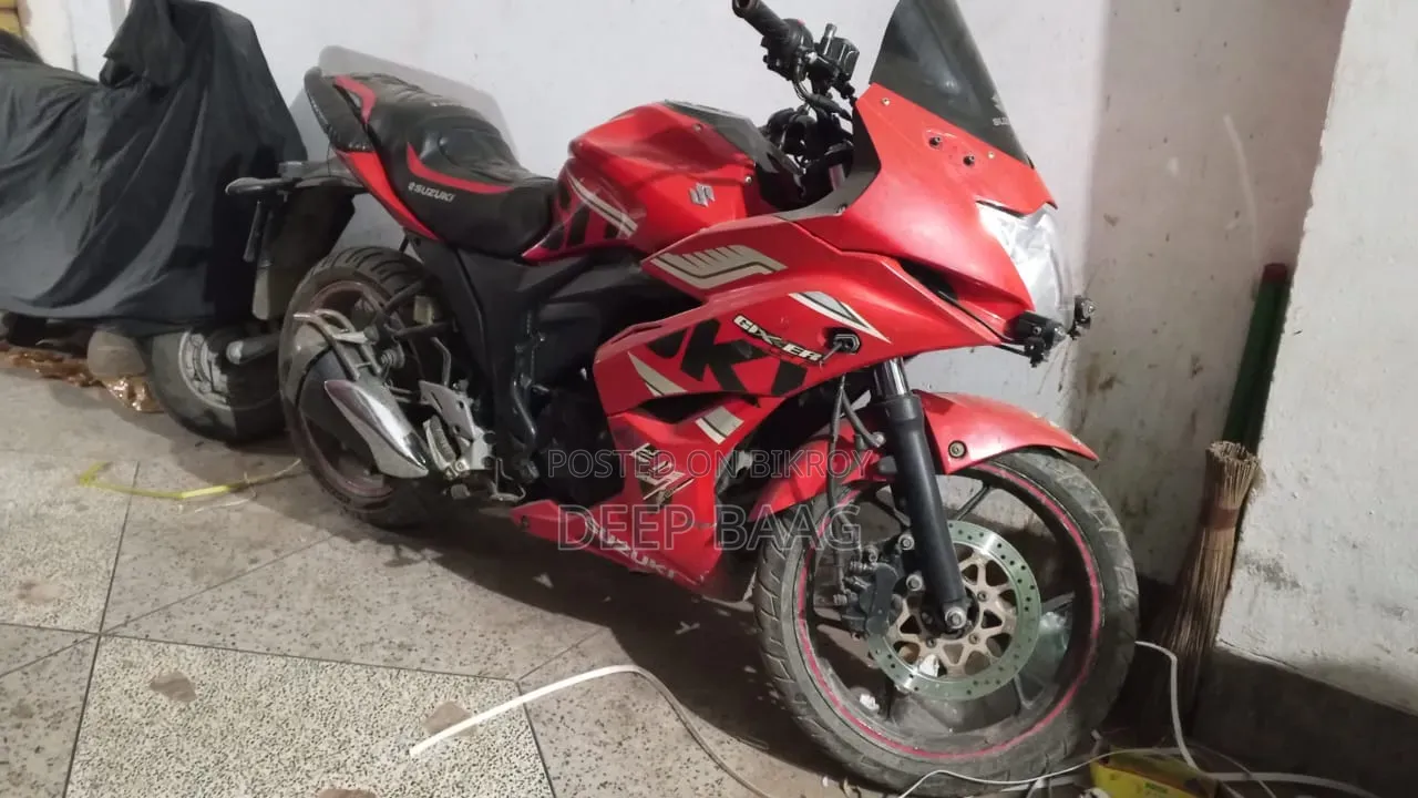 Suzuki Gixxer SF 2018 Red