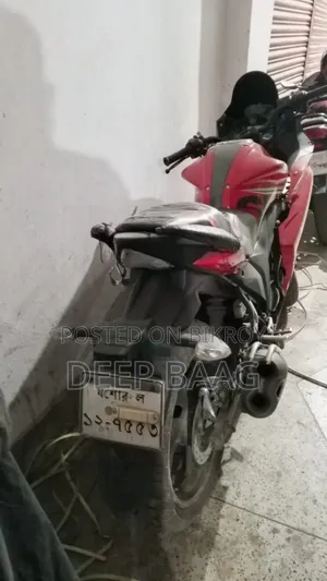 Suzuki Gixxer SF 2018 Red