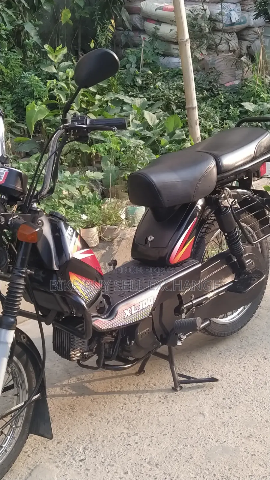 টিভিএস এক্সএল ১০০ ২০১৮ কালো