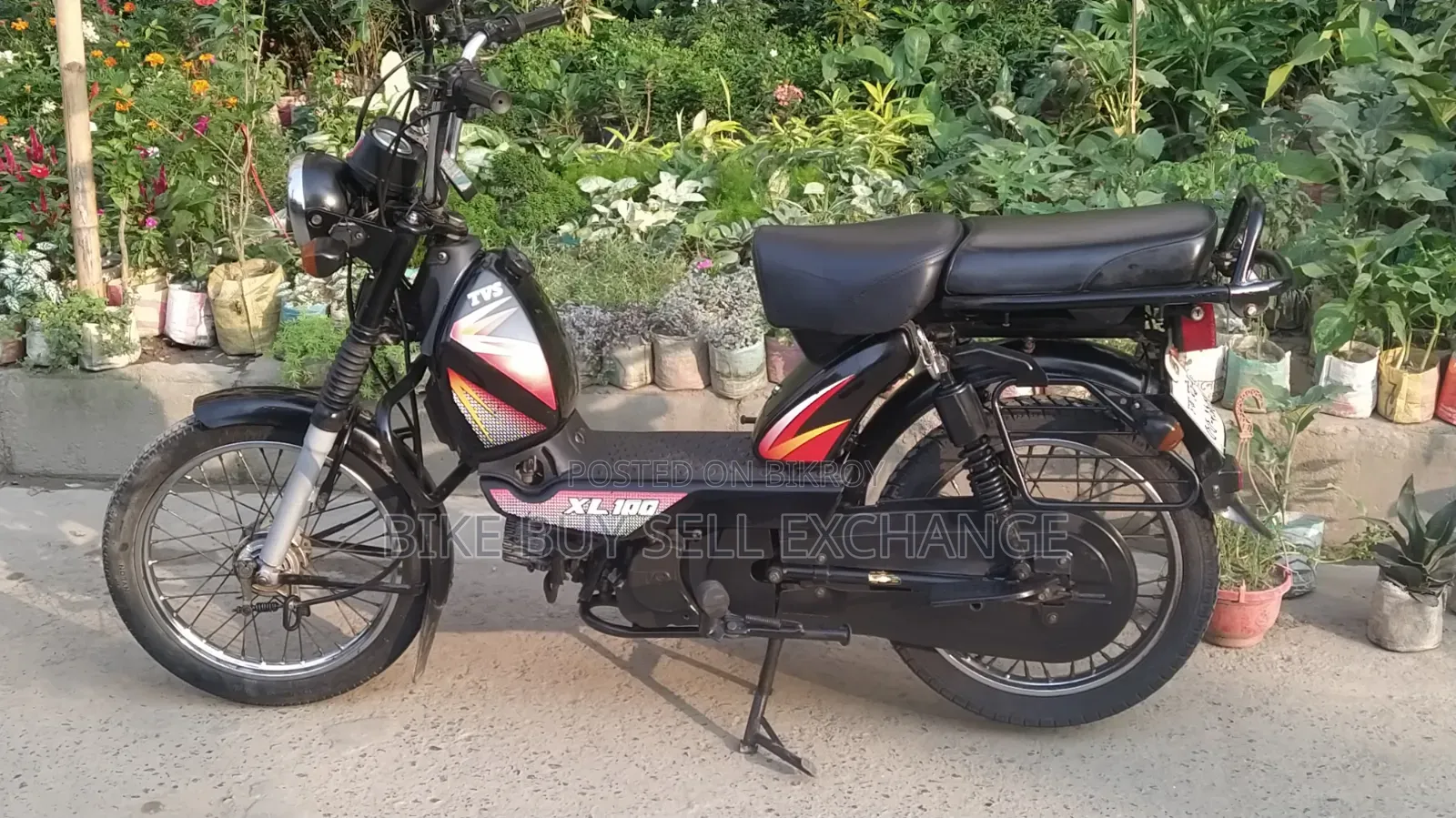 টিভিএস এক্সএল ১০০ ২০১৮ কালো