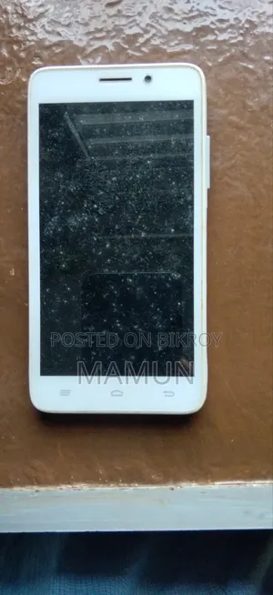 Walton Primo R8 64 GB White