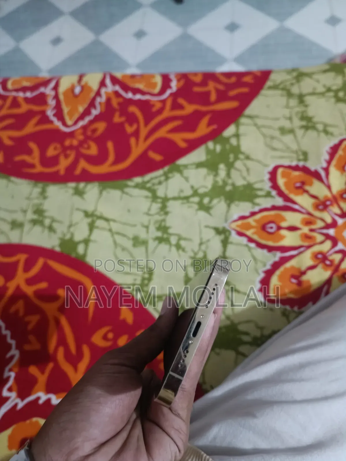 অ্যাপল আইফোন ১৩ প্রো ম্যাক্স ২৫৬ জিবি গোল্ড