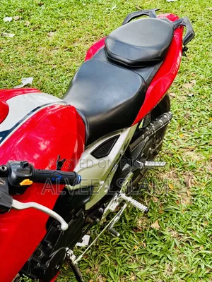 টিভিএস আপাচে আরটিআর ১৬০ ৪ভি ২০১৮ লাল