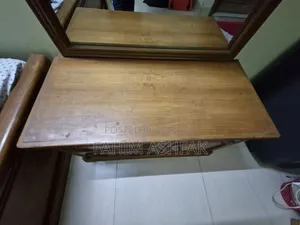 Dressing Table - Segun Wood