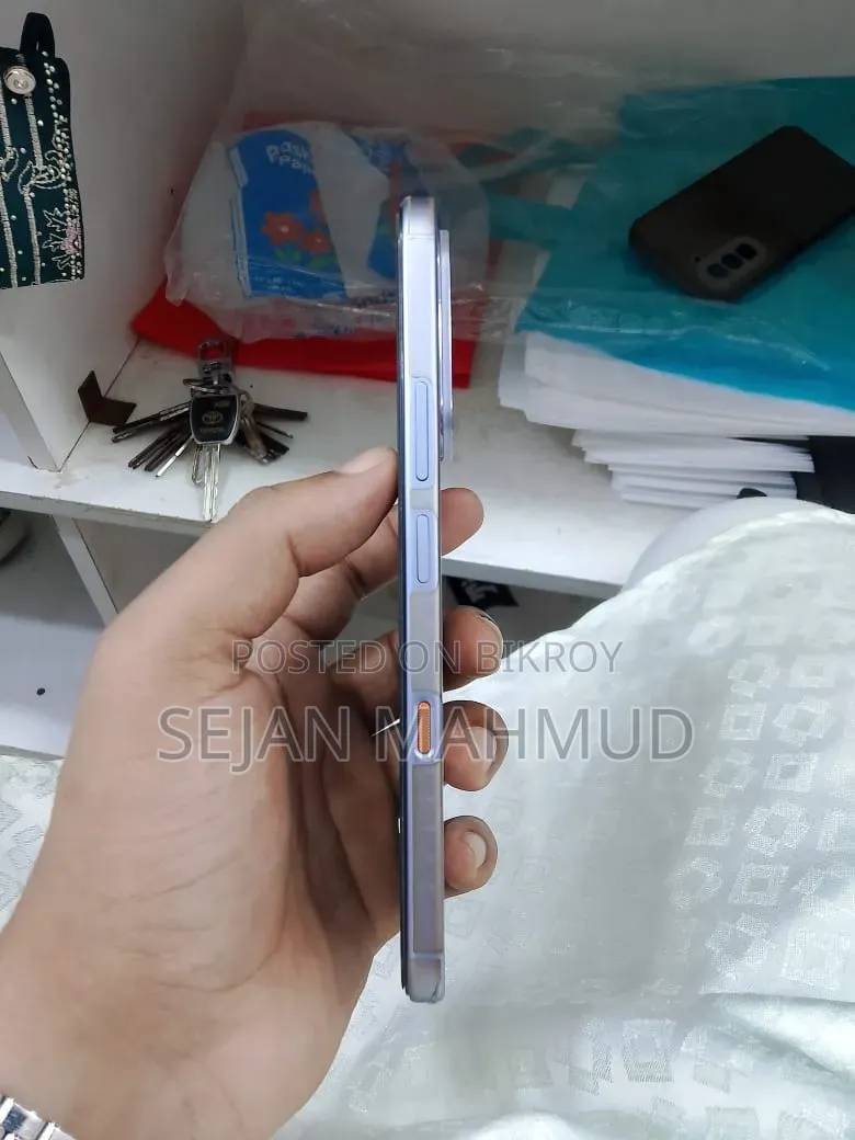 New Infinix Hot 70 128 GB Pink