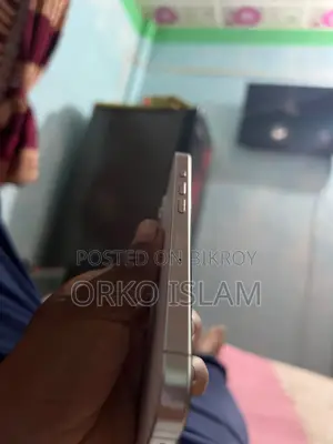 Apple iPhone 15 Pro 128 GB White