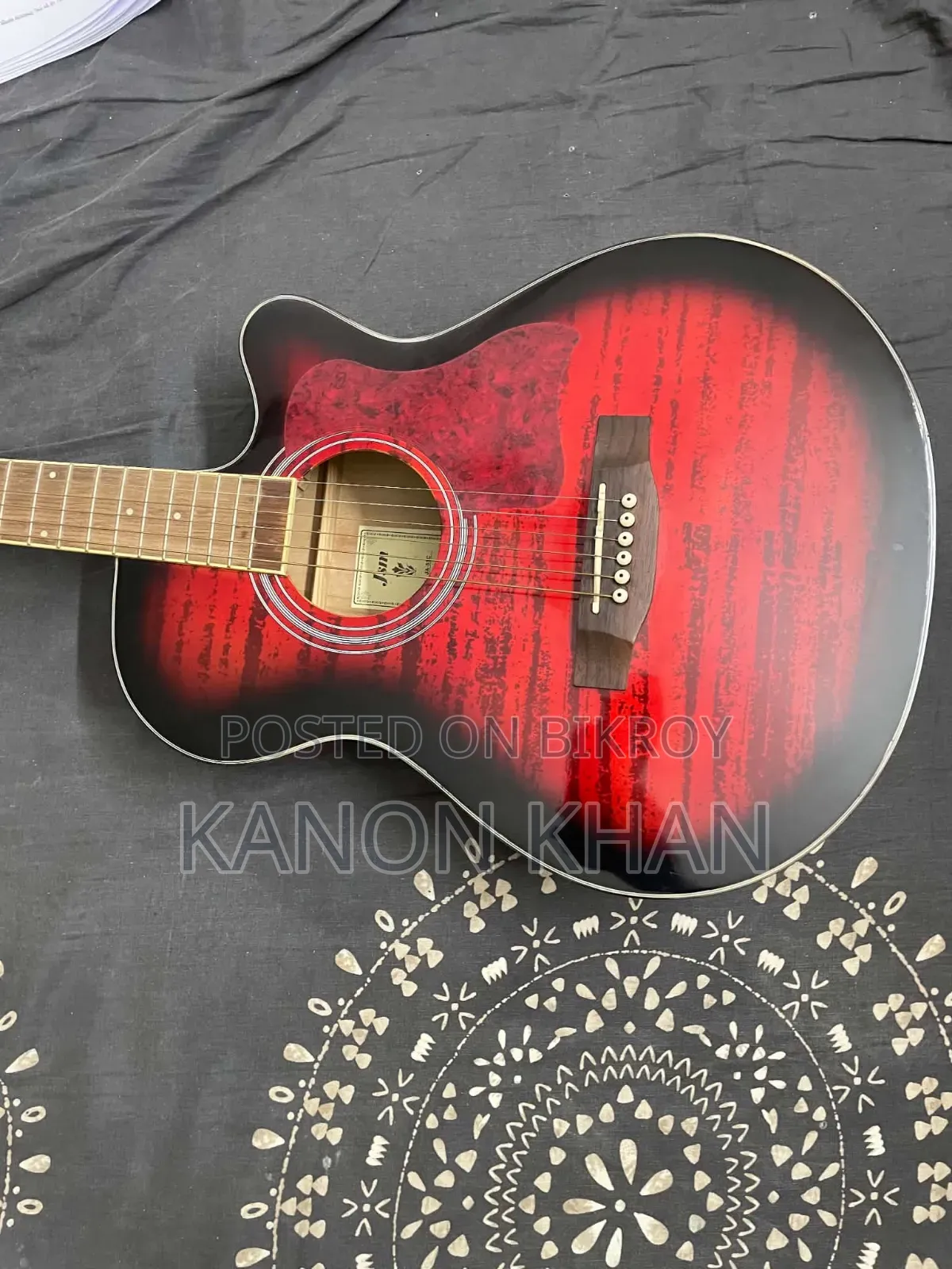 Acoustic Guitar