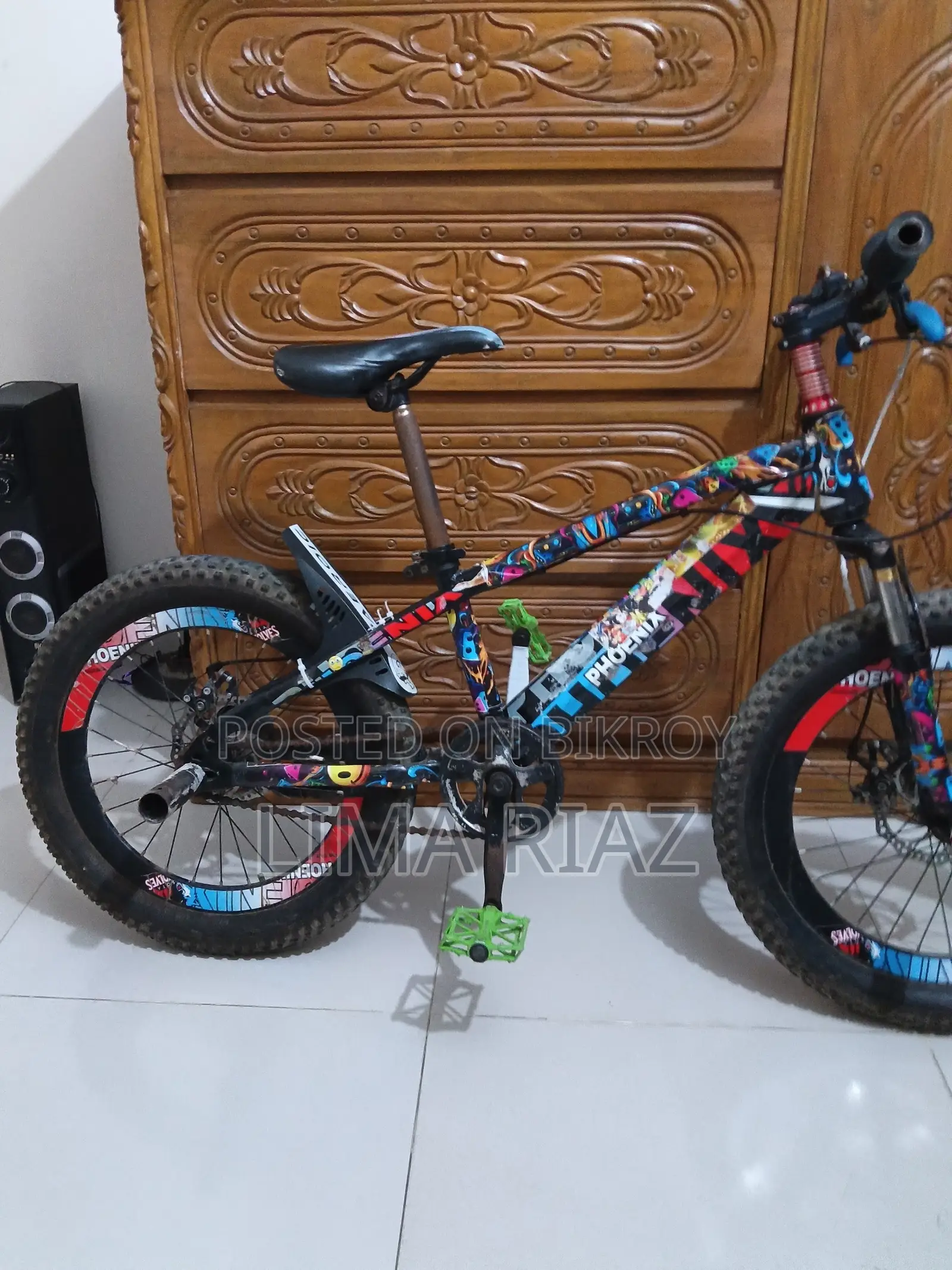 Phoenix Swat 20 Inch