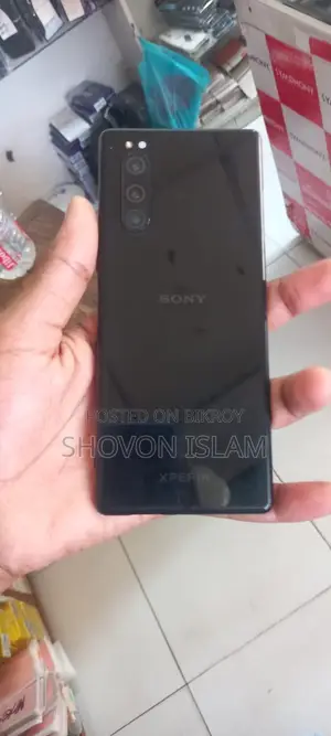 সনি এক্সপেরিয়া ৫ ১২৮ জিবি কালো