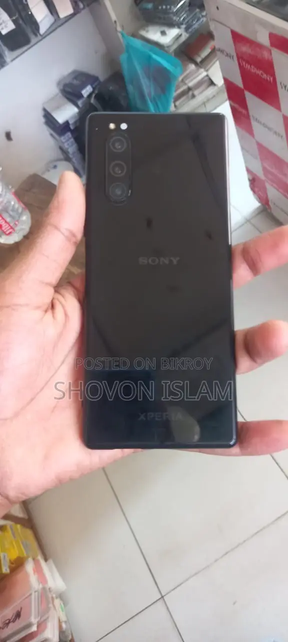 সনি এক্সপেরিয়া ৫ ১২৮ জিবি কালো