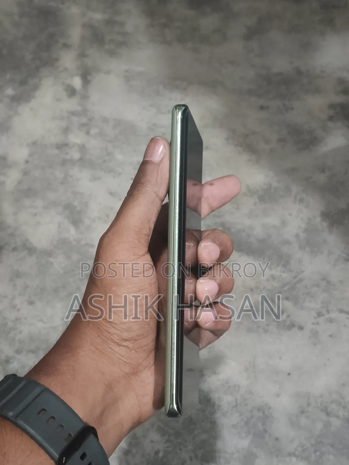 রিয়েলমি ১১ প্রো+ ২৫৬ জিবি গ্রিন