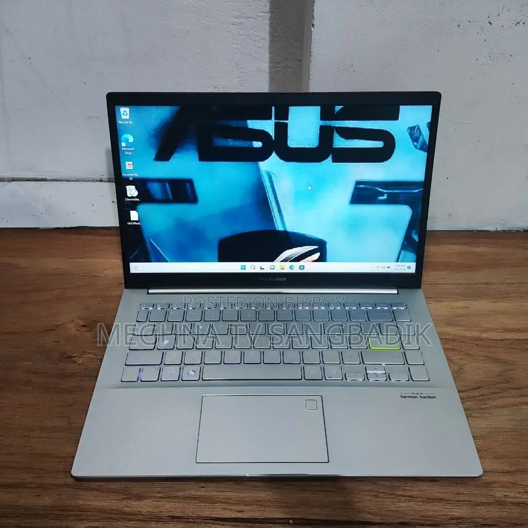 Laptop Asus 3GB Intel SSD 256GB