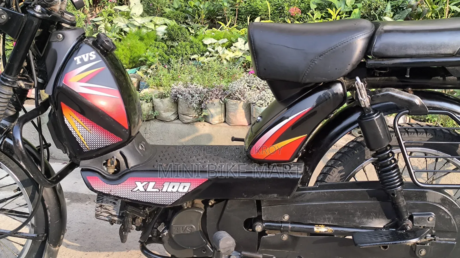 টিভিএস এক্সএল ১০০ ২০১৮ কালো