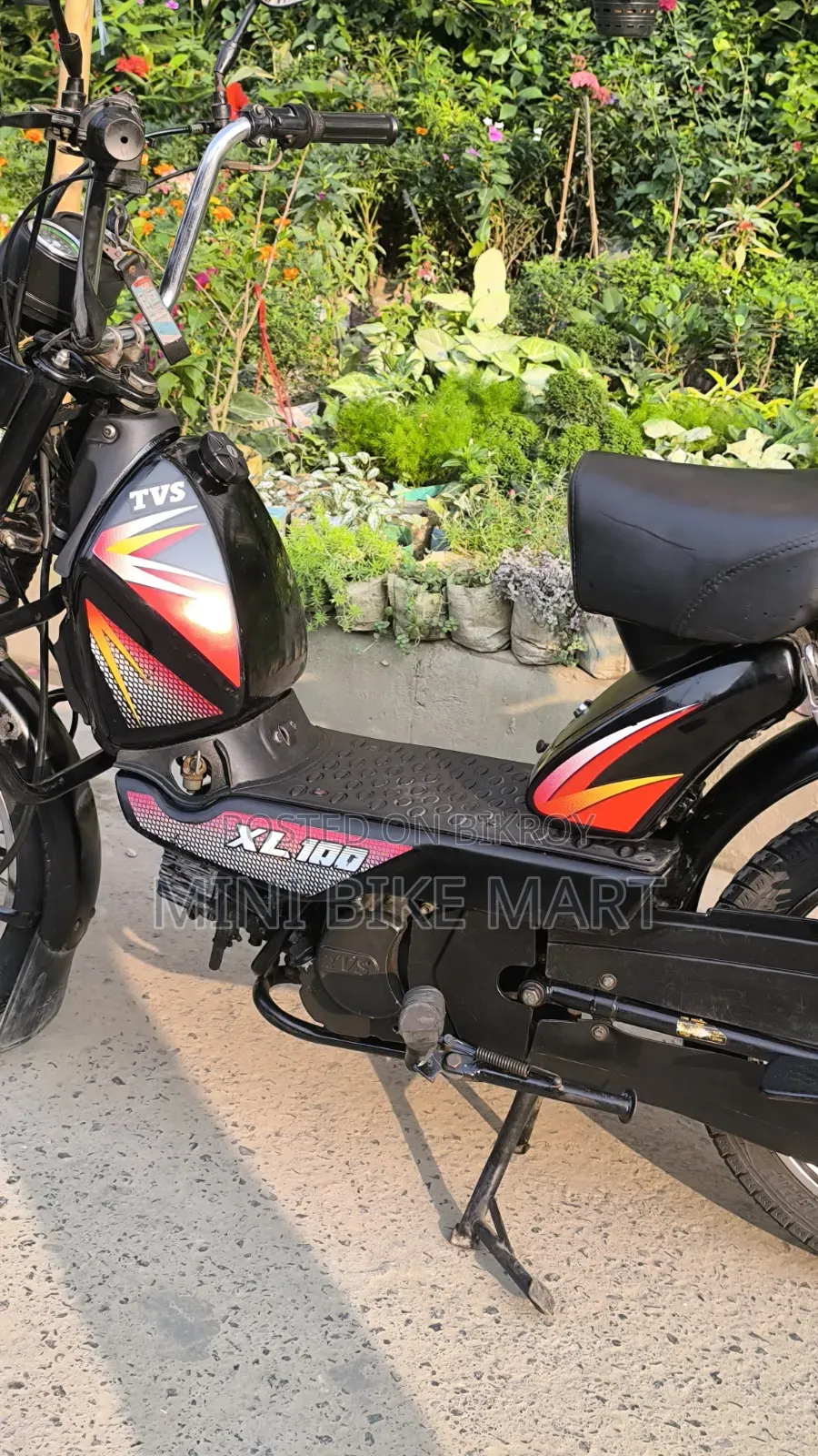টিভিএস এক্সএল ১০০ ২০১৮ কালো