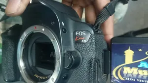 Canon KissX7i