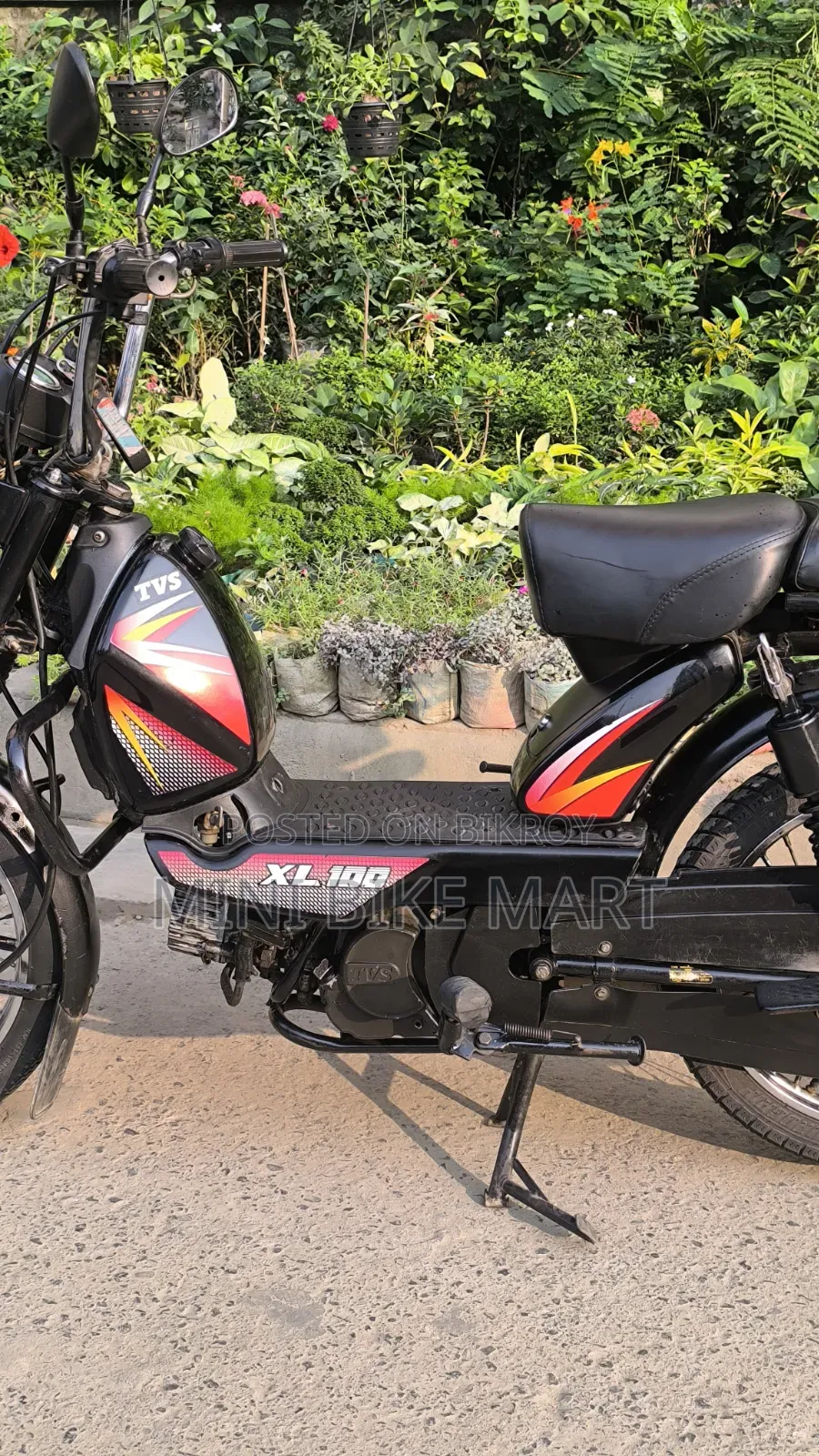 টিভিএস এক্সএল ১০০ ২০১৮ কালো