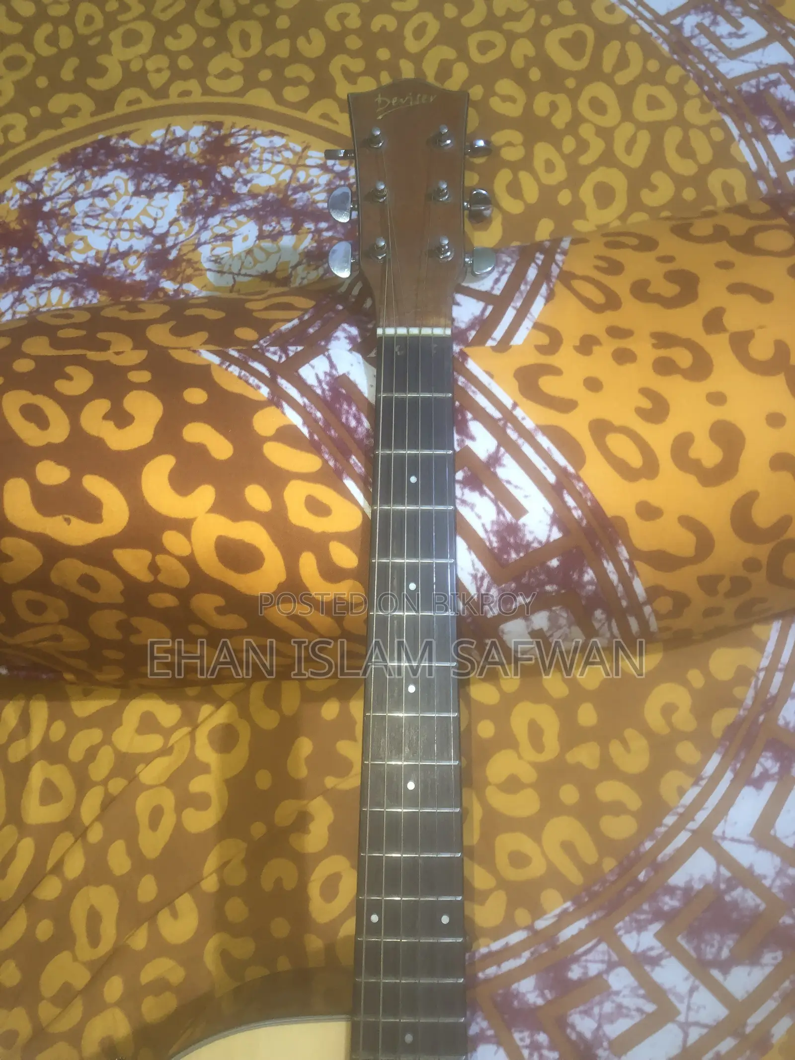 Deviser L-720a-N Acoustic Guitar