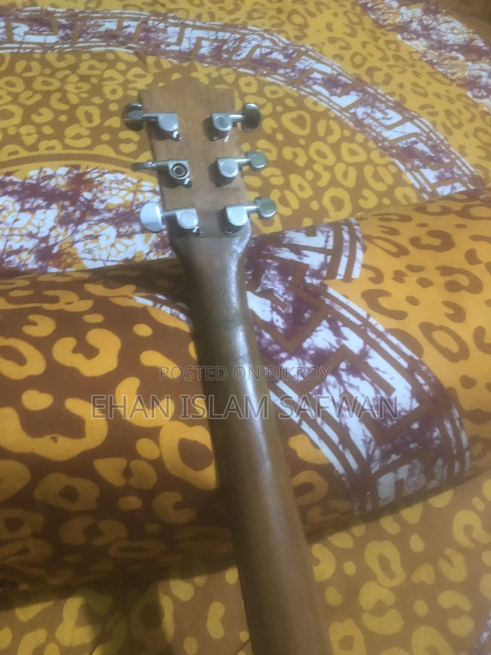 Deviser L-720a-N Acoustic Guitar