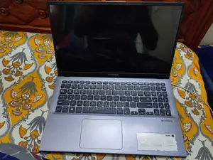 Laptop Asus Vivobook 15 12GB Intel Core i3 SSD 1T