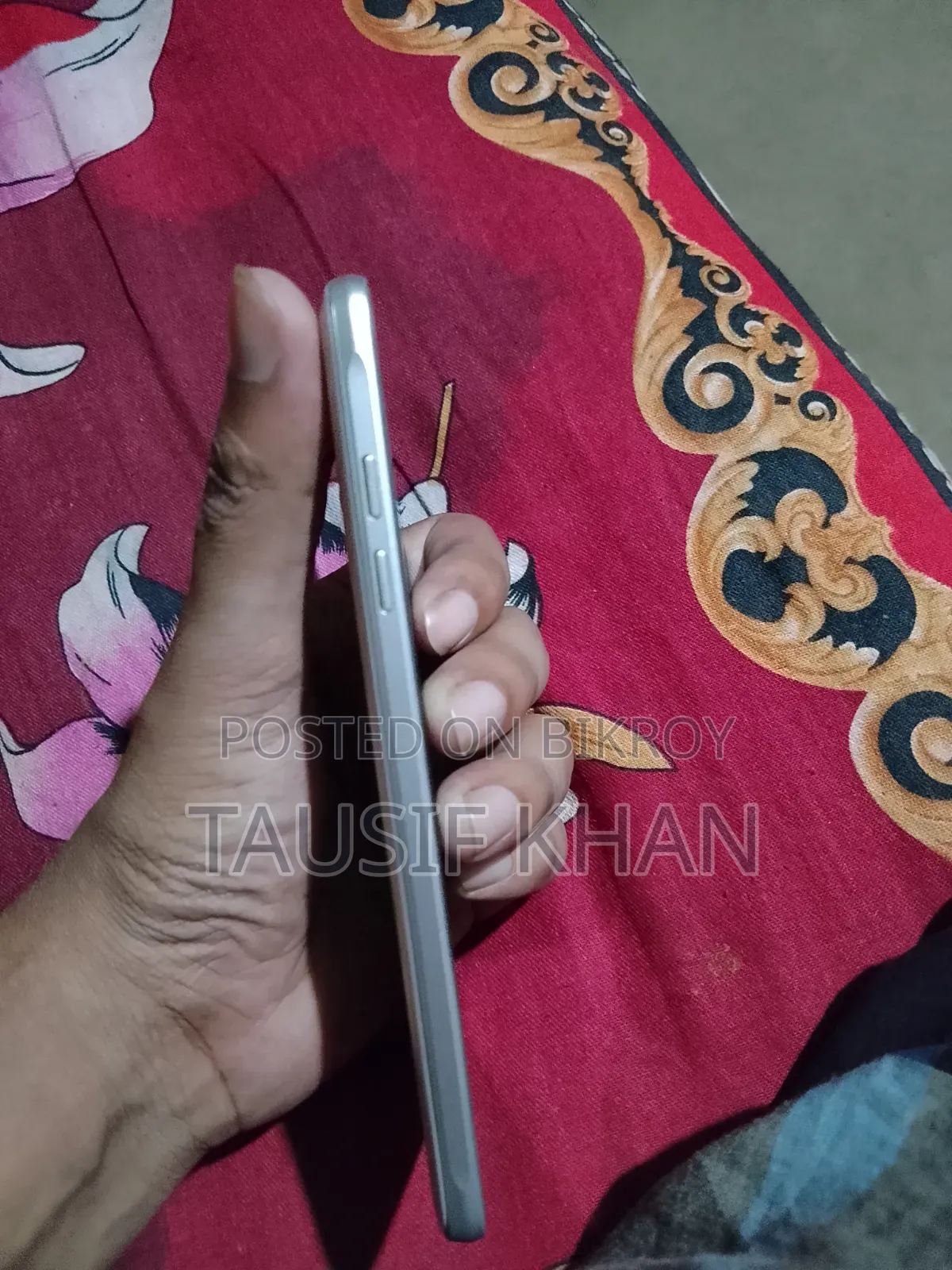 স্যামসাং গ্যালাক্সি জে৭ ১৬ জিবি গোল্ড