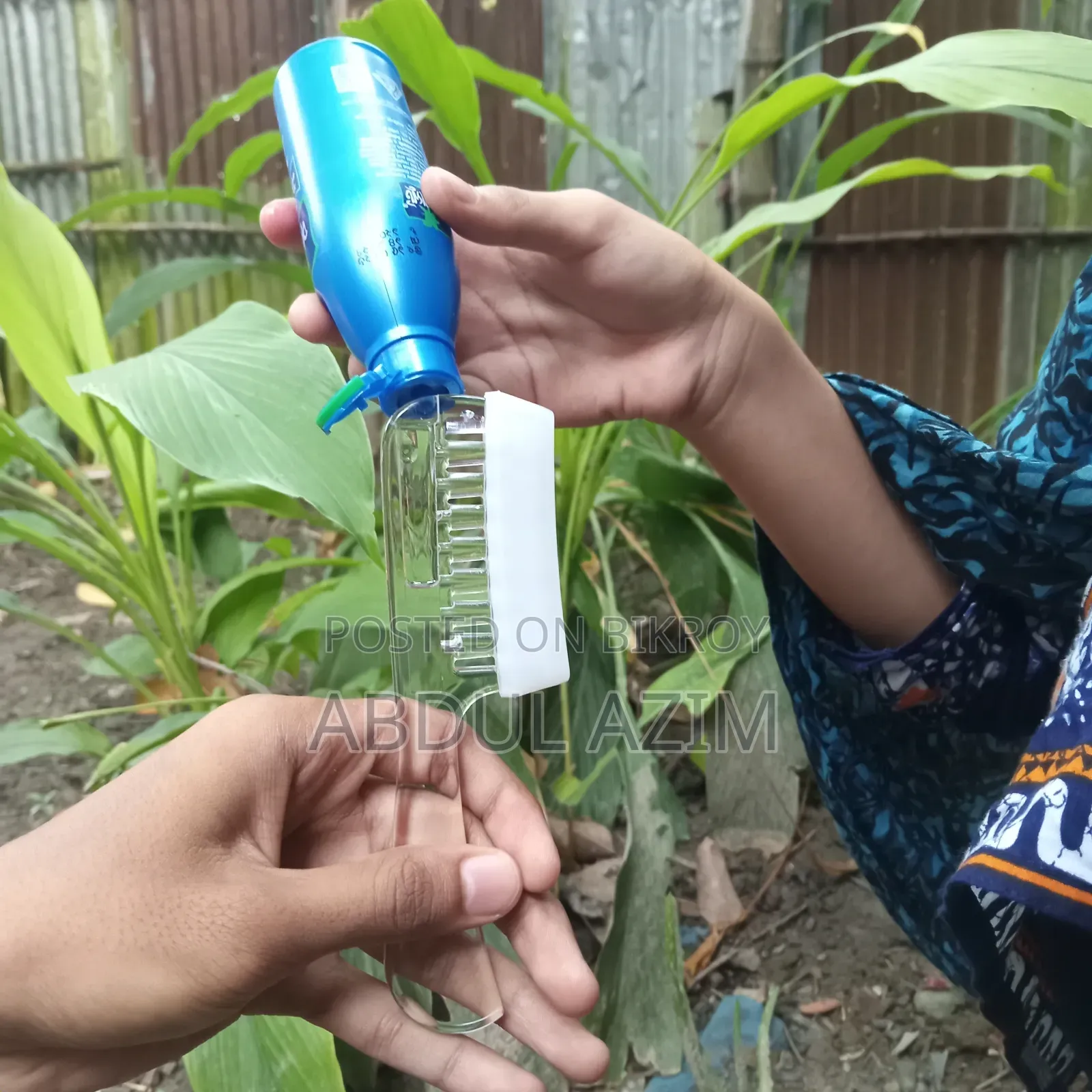 চুলে তেল দেওয়ার চিরুনি