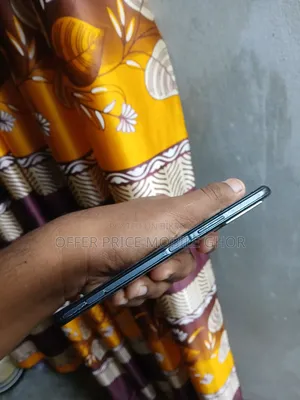 Vivo Y33s 128 GB Blue