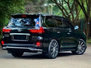 Lexus LX 570 4WD 2019 Black