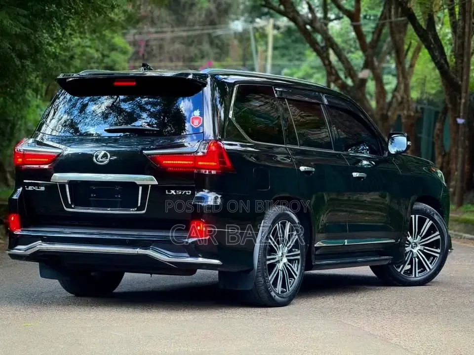 Lexus LX 570 4WD 2019 Black