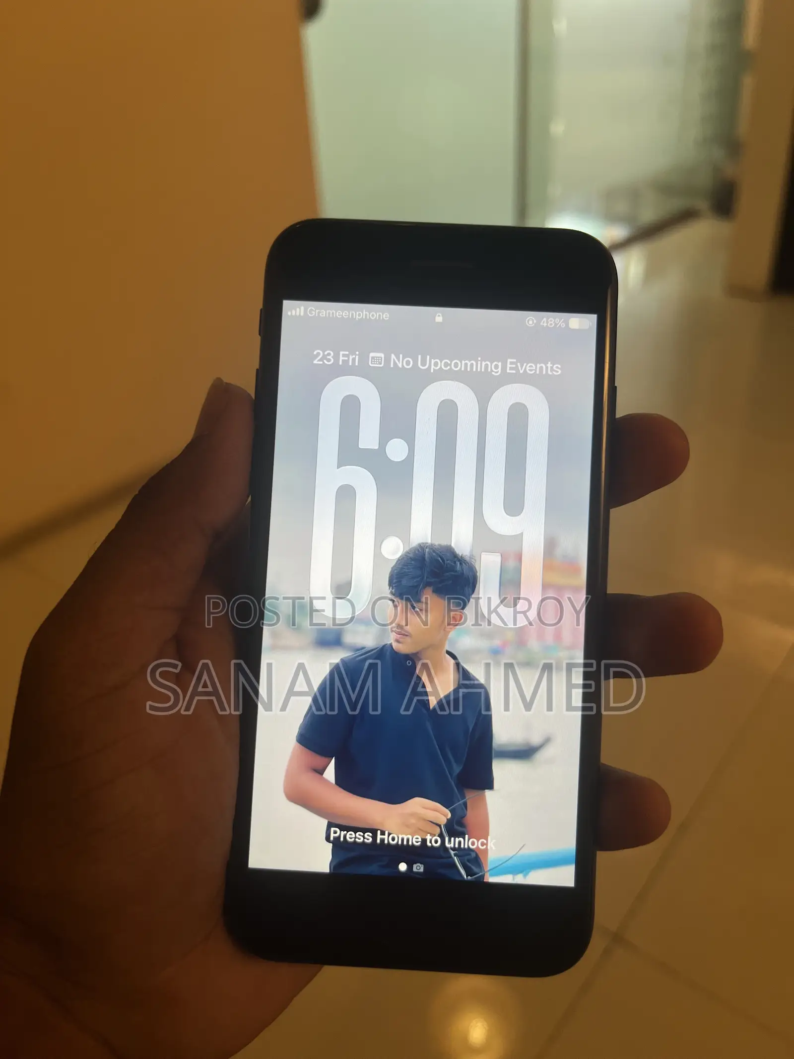Apple iPhone SE (2020) 64 GB Black