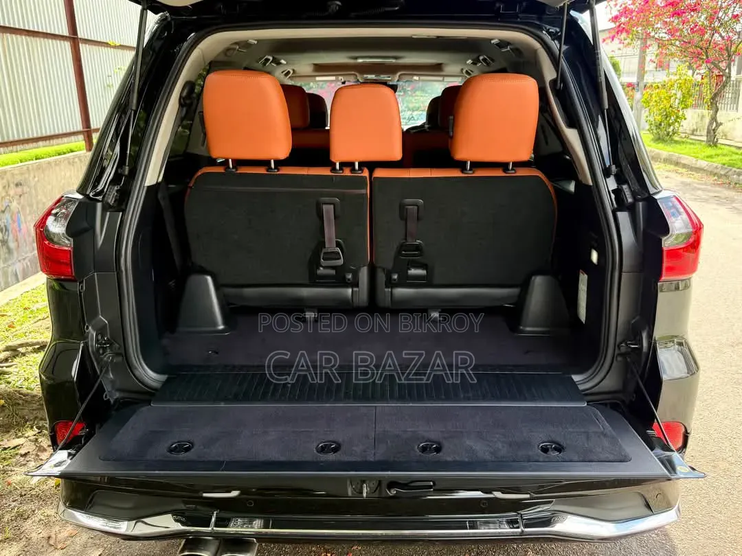 Lexus LX 570 4WD 2019 Black