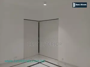 সিঙ্গেল রোলার ব্লাইন্ডস দিয়ে আলো আর প্রাইভেসি দুটোই সহজে নিয়ন্ত্রণ করুন