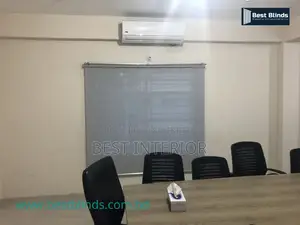 সিঙ্গেল রোলার ব্লাইন্ডস দিয়ে আলো আর প্রাইভেসি দুটোই সহজে নিয়ন্ত্রণ করুন