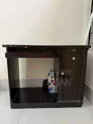 কম্পিউটার টেবিল বিক্রয়
