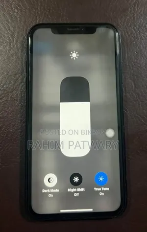 অ্যাপল আইফোন এক্সআর ৬৪ জিবি কালো