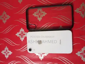 Apple iPhone XR 128 GB White