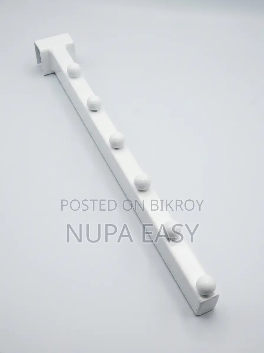 Garment Display Rack 6 Ball Waterfall Hanger Hook (Black & White) 6 In