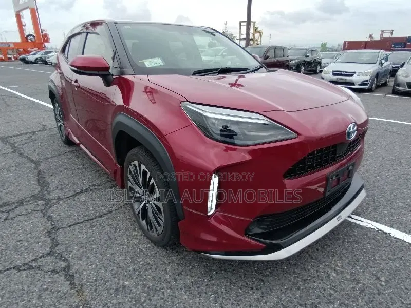 Toyota Yaris Cross 2021 Red
