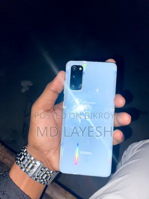 Samsung Galaxy S20 128 জিবি সাদা