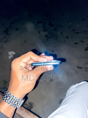 Samsung Galaxy S20 128 জিবি সাদা