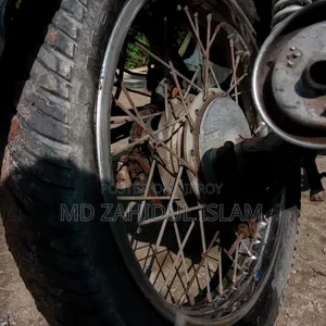 টিভিএস ২০১০ কালো