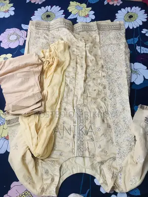 ড্রেস ফর সেল