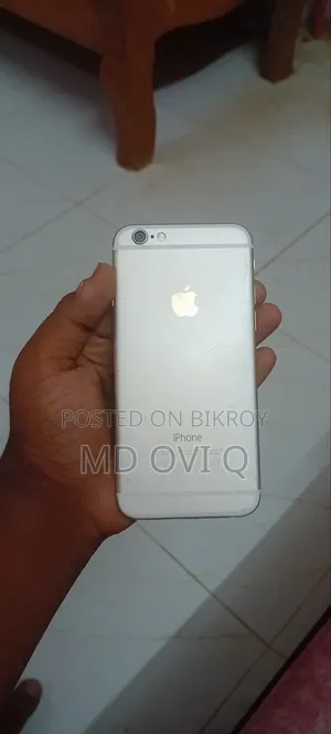 অ্যাপল আইফোন ৬ ৬৪ জিবি হোয়াইট
